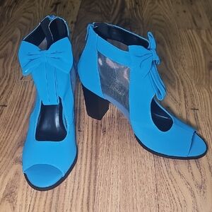 Bright Blue Peep-Toe Block Heel Sandals with Bow Airy Mesh Sides